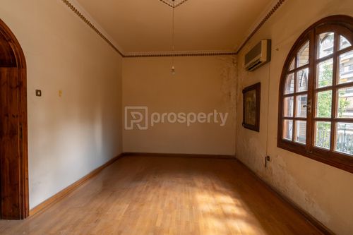 secondary image