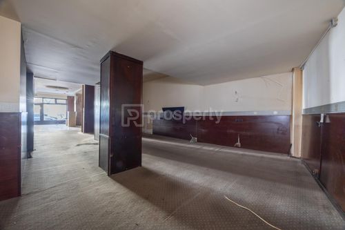 secondary image