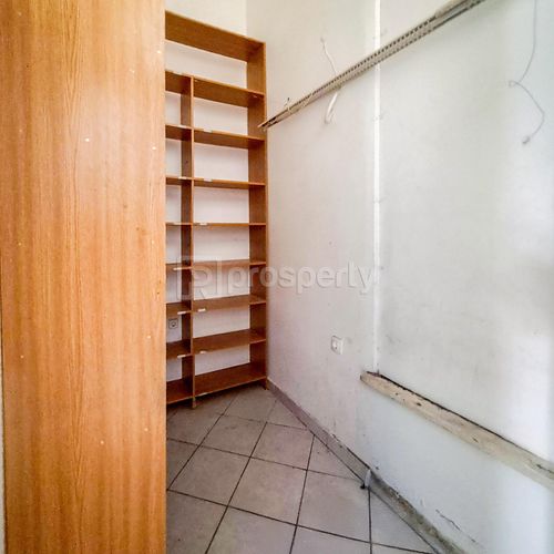 secondary image