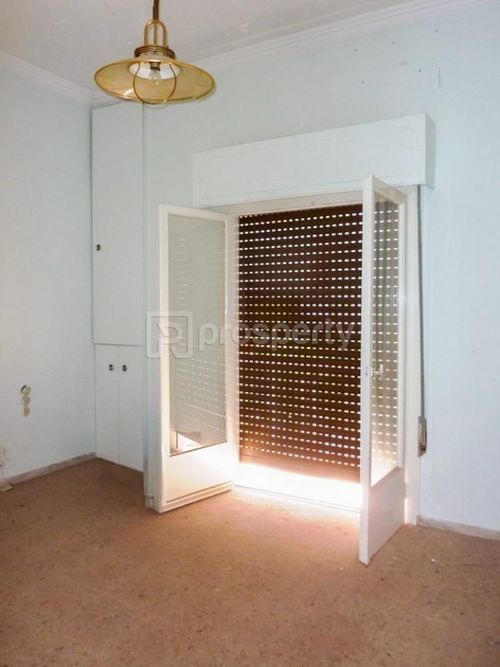 secondary image