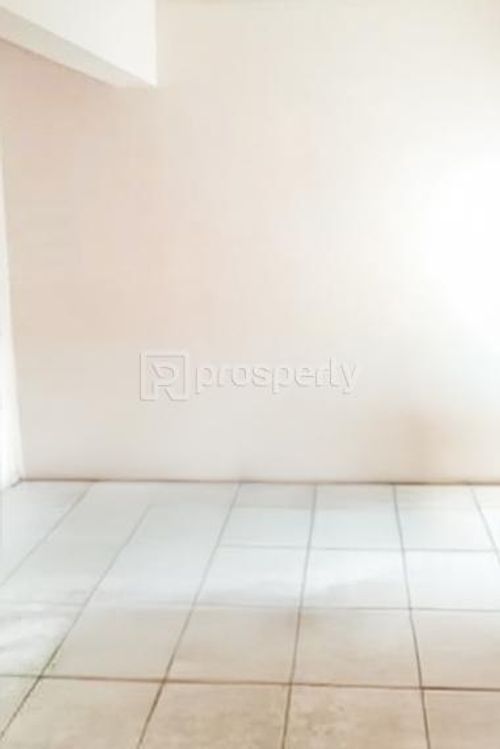 secondary image