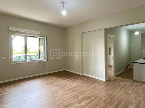 secondary image