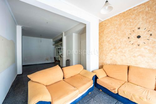 secondary image