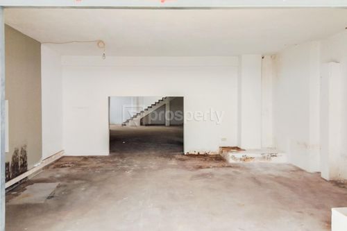secondary image