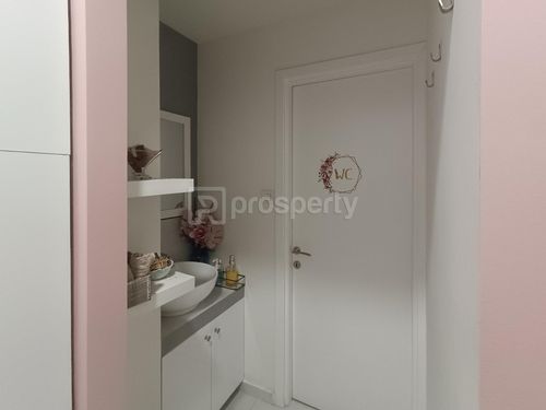 secondary image
