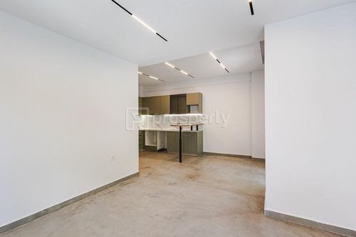secondary image