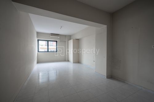 secondary image