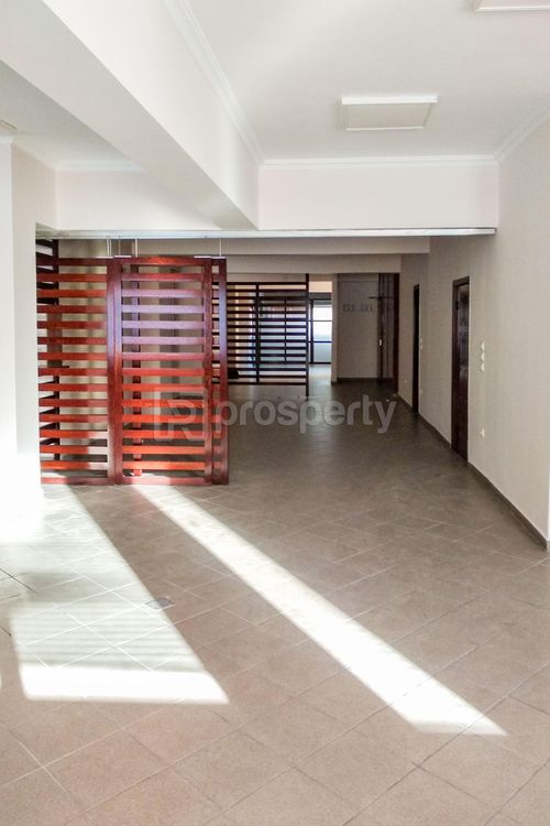 secondary image