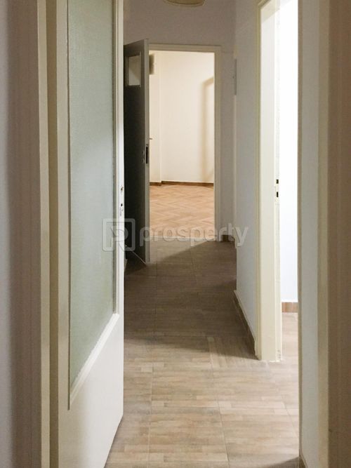 secondary image