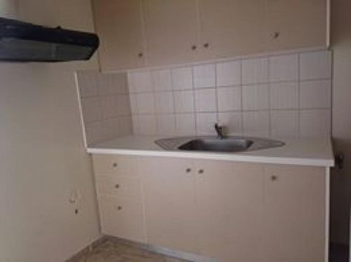 secondary image