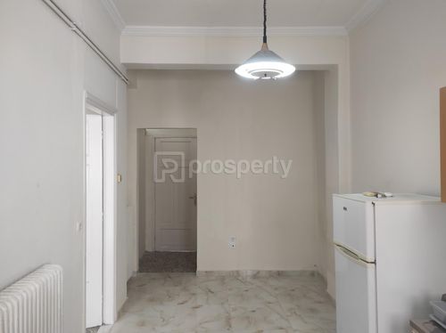 secondary image