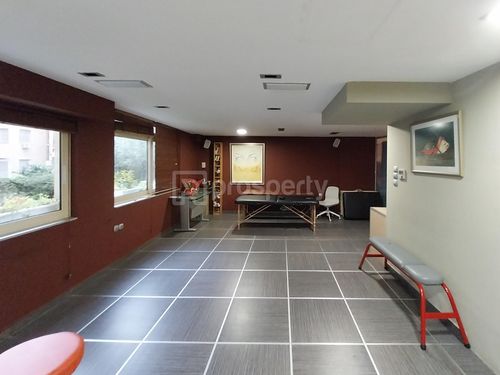 secondary image