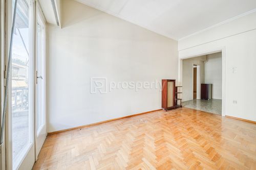 secondary image