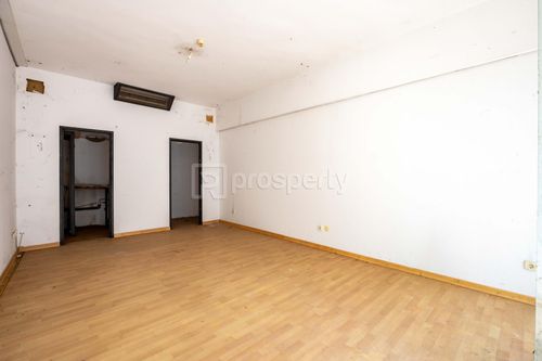 secondary image