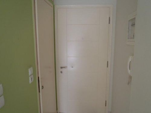 secondary image