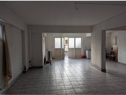 secondary image