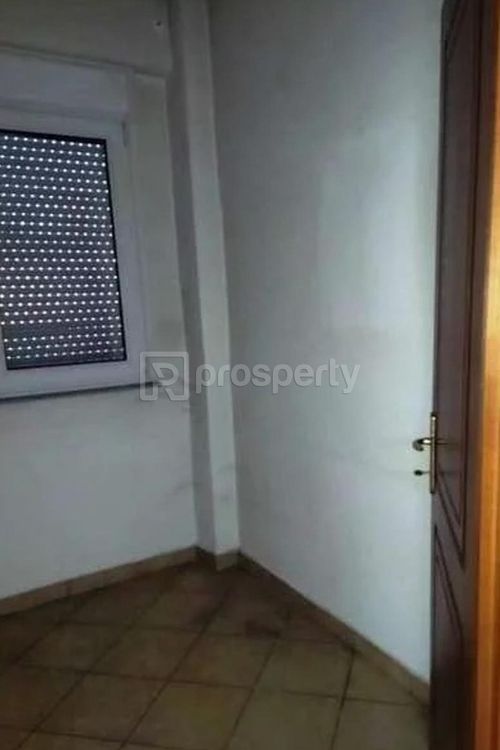 secondary image