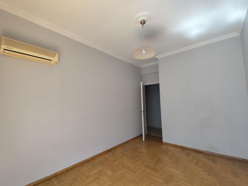 secondary image