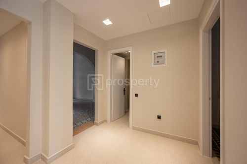 secondary image