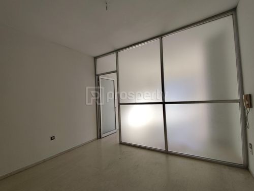 secondary image