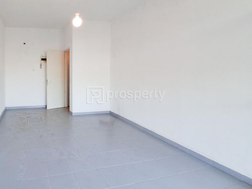 secondary image