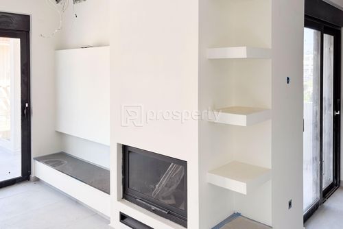 secondary image