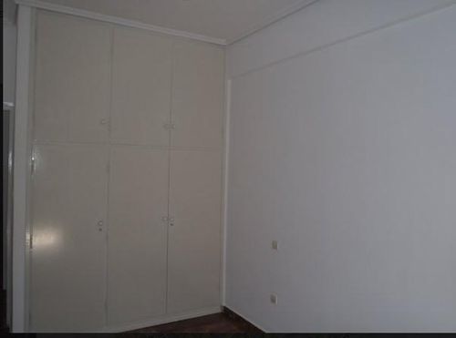 secondary image
