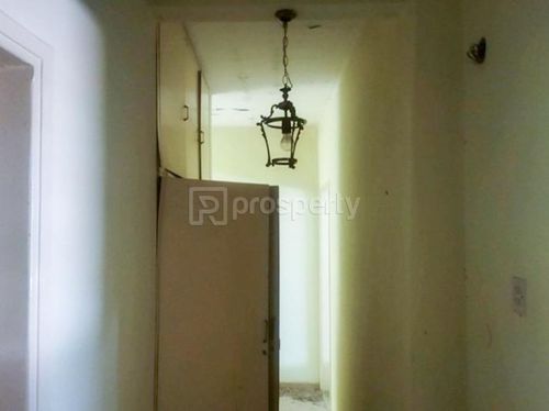secondary image