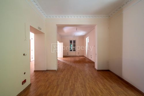 secondary image