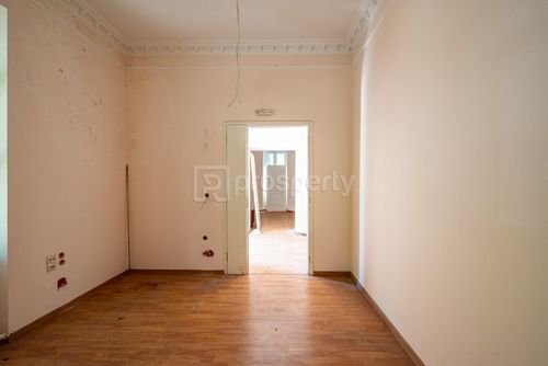 secondary image