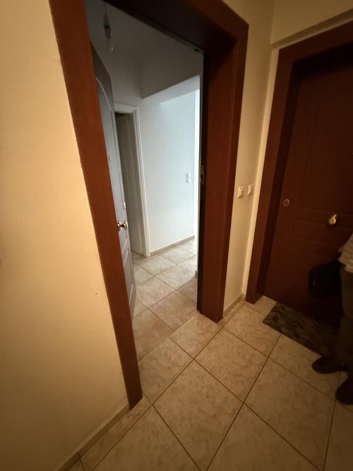 secondary image