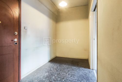 secondary image
