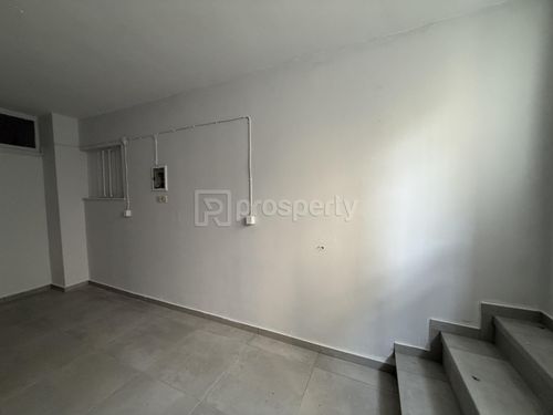 secondary image