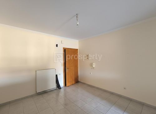 secondary image