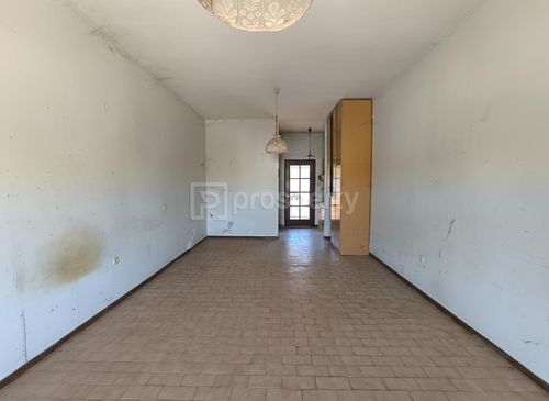 secondary image