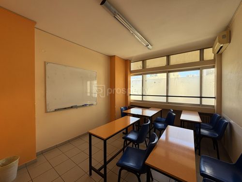 secondary image