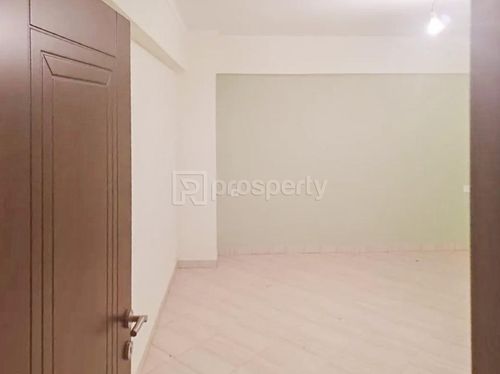 secondary image