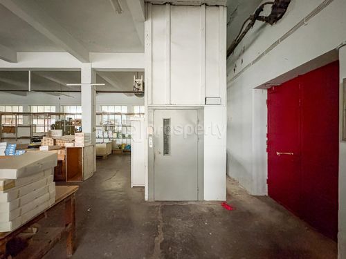 secondary image