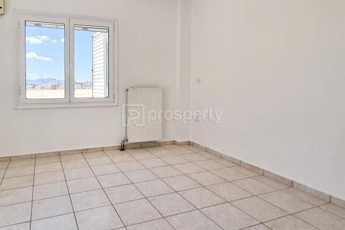 secondary image