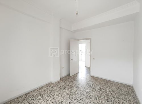 secondary image