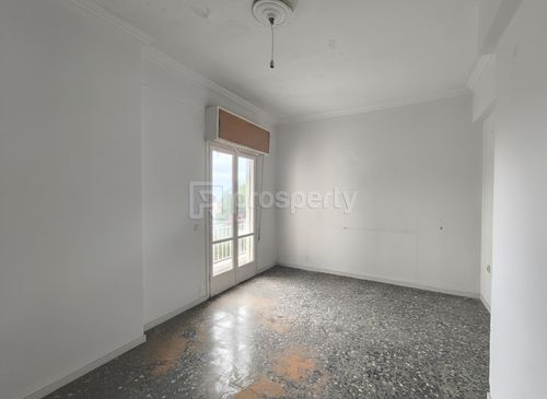 secondary image