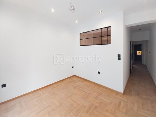secondary image