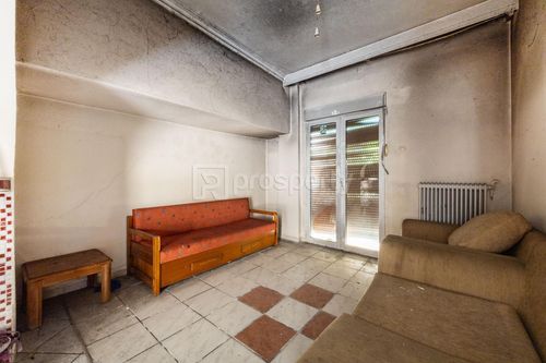 secondary image