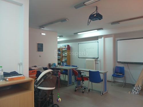 secondary image
