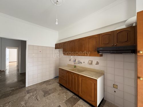 secondary image