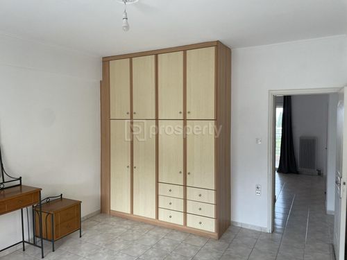 secondary image