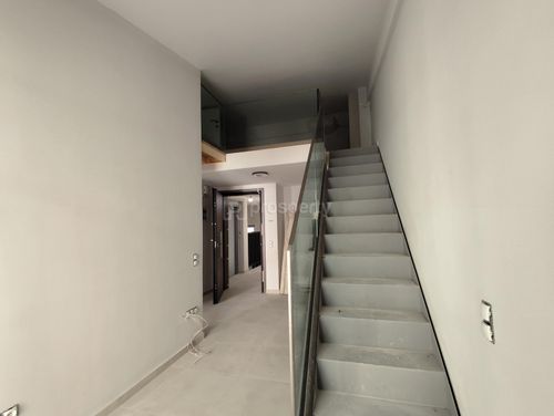 secondary image
