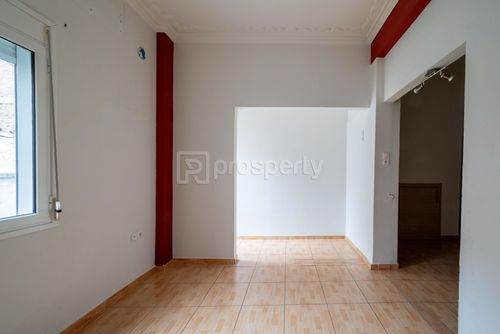 secondary image