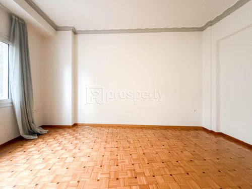 secondary image
