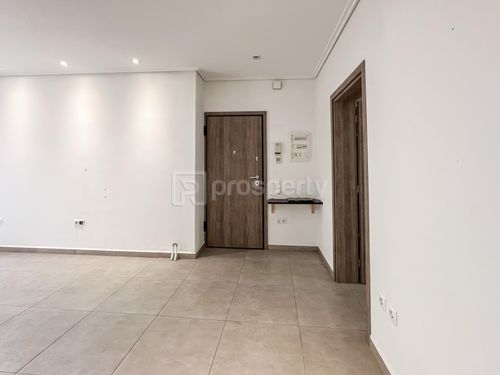secondary image
